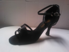 Lilly Black Satin Clearance 3.5
